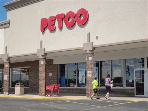 Petco peoria il - PETCO Peoria is a pet store in Peoria, IL. To read reviews of the store from local dog owners, print directions, and even get a coupon, visit the BringFido Pet Store Directory now. PETCO is a leading retailer of premium pet food and supplies with more than 850 stores in 49 states. 